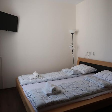 Апартаменты Downtown Studio III Тыргу-Муреш Экстерьер фото