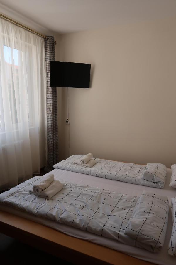 Апартаменты Downtown Studio III Тыргу-Муреш Экстерьер фото